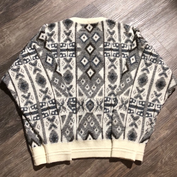 Jantzen knit men’s grandpa sweater size large - Picture 3 of 3